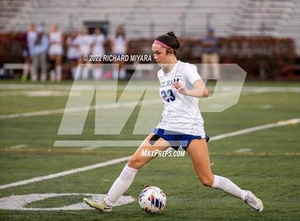 Thumbnail 2 in Pelham vs Hollis-Brookline (NHIAA D2 Semifinal) photogallery.
