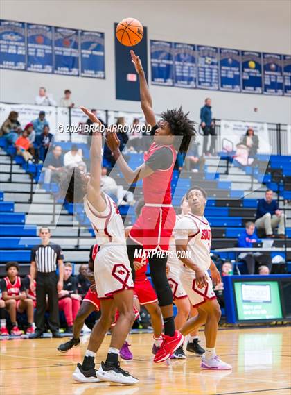 Thumbnail 3 in Gaston Christian vs. South Mecklenburg (Phenom Lakesgiving) photogallery.