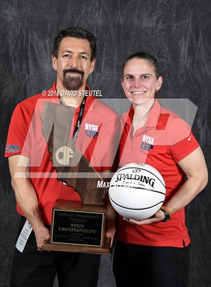 Thumbnail 1 in Redondo Union (CIF State D2 Award Photos) photogallery.