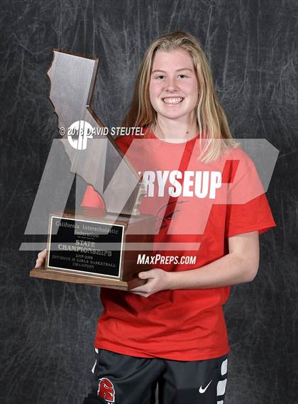 Thumbnail 1 in Redondo Union (CIF State D2 Award Photos) photogallery.