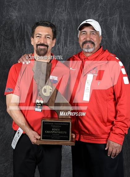 Thumbnail 2 in Redondo Union (CIF State D2 Award Photos) photogallery.
