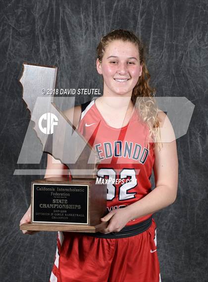 Thumbnail 1 in Redondo Union (CIF State D2 Award Photos) photogallery.