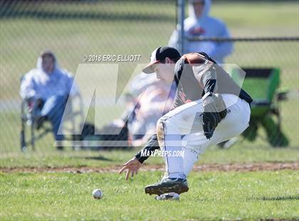Thumbnail 3 in Cranberry Area vs Clarion Area photogallery.