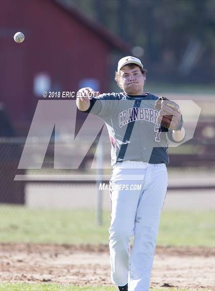 Thumbnail 2 in Cranberry Area vs Clarion Area photogallery.