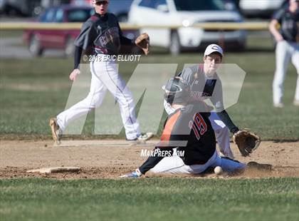Thumbnail 2 in Cranberry Area vs Clarion Area photogallery.