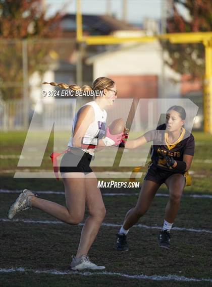 Thumbnail 3 in Alameda vs. Clayton Valley Charter photogallery.