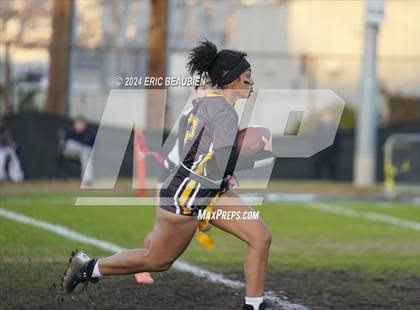 Thumbnail 2 in Alameda vs. Clayton Valley Charter photogallery.