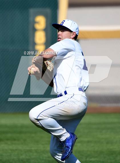 Thumbnail 1 in Spring Valley vs Bishop Gorman photogallery.