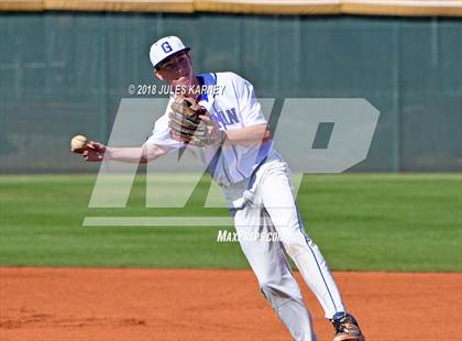Thumbnail 2 in Spring Valley vs Bishop Gorman photogallery.