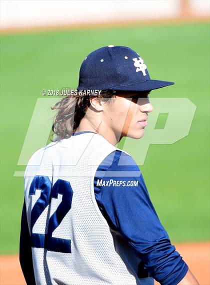 Thumbnail 2 in Spring Valley vs Bishop Gorman photogallery.