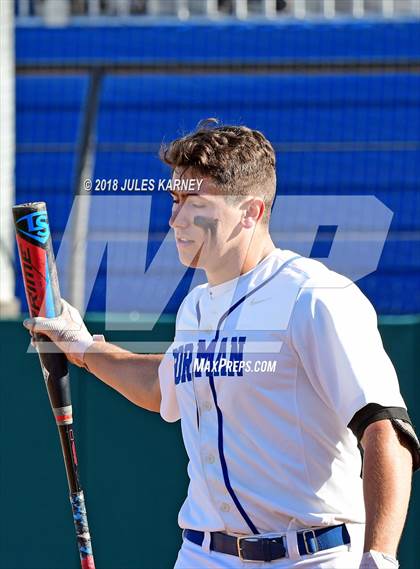 Thumbnail 2 in Spring Valley vs Bishop Gorman photogallery.