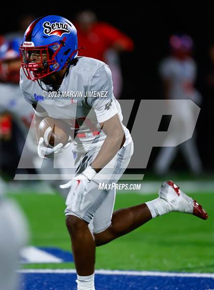 Thumbnail 3 in Serra @ Sierra Canyon photogallery.