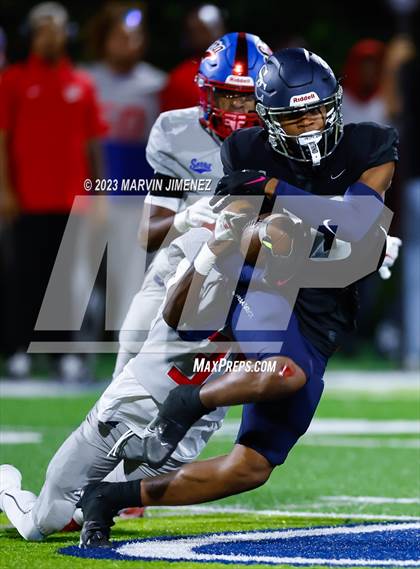 Thumbnail 3 in Serra @ Sierra Canyon photogallery.