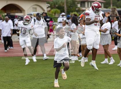 Thumbnail 2 in Raines @ Bolles photogallery.