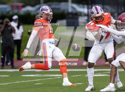 Thumbnail 2 in Raines @ Bolles photogallery.