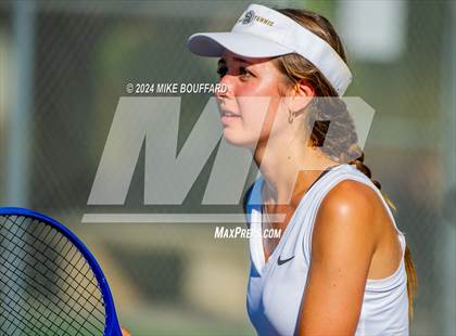 Thumbnail 3 in Ventura @ Santa Barbara photogallery.
