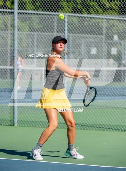 Thumbnail 1 in Ventura @ Santa Barbara photogallery.