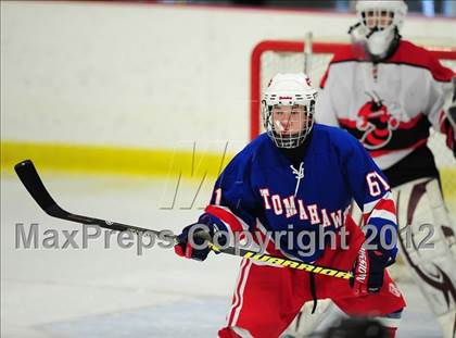 Thumbnail 2 in Glastonbury @ Branford photogallery.