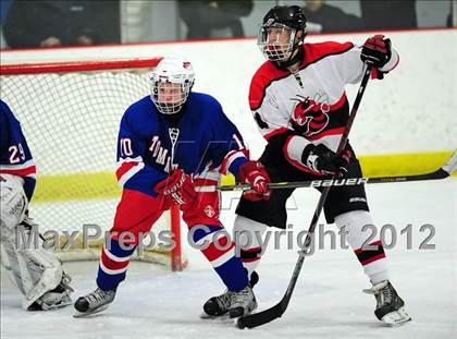 Thumbnail 2 in Glastonbury @ Branford photogallery.
