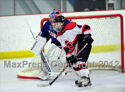Thumbnail 1 in Glastonbury @ Branford photogallery.