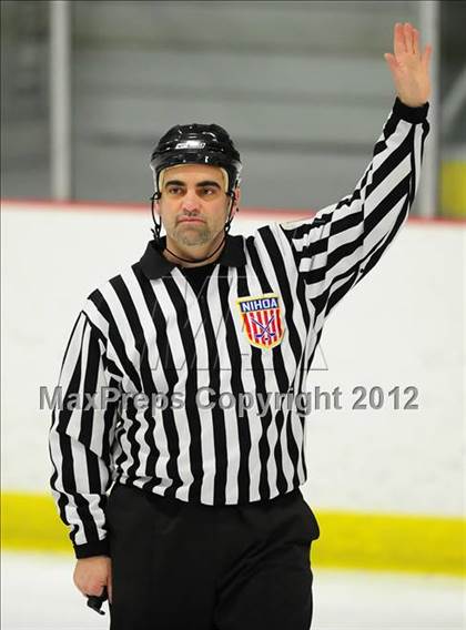 Thumbnail 2 in Glastonbury @ Branford photogallery.