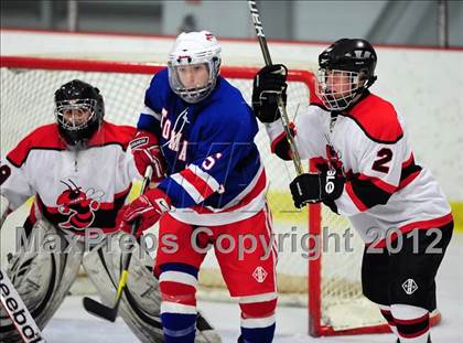 Thumbnail 1 in Glastonbury @ Branford photogallery.