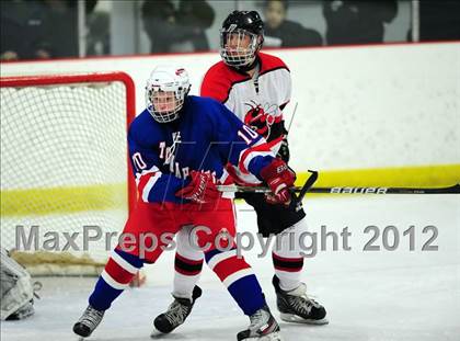 Thumbnail 1 in Glastonbury @ Branford photogallery.