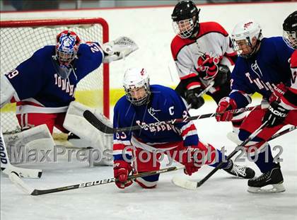 Thumbnail 2 in Glastonbury @ Branford photogallery.