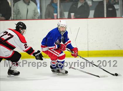 Thumbnail 1 in Glastonbury @ Branford photogallery.