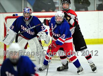 Thumbnail 1 in Glastonbury @ Branford photogallery.