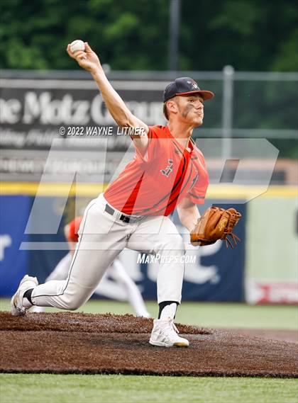 Thumbnail 2 in Ryle vs Highlands (9th Region Quarterfinals) photogallery.