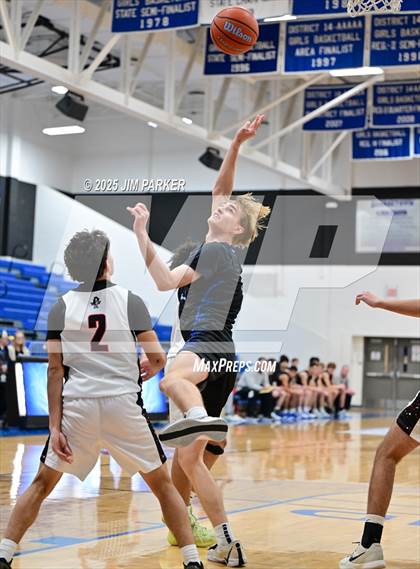 Thumbnail 3 in Hanks vs. Georgetown (Jack Frost Tournament) photogallery.