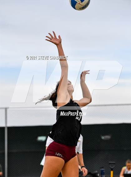 Thumbnail 3 in Salpointe Catholic vs Canyon Del Oro @ Casteel (AIA Division II State Championship Semifinals) photogallery.