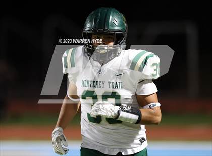Thumbnail 2 in Monterey Trail @ Burbank photogallery.
