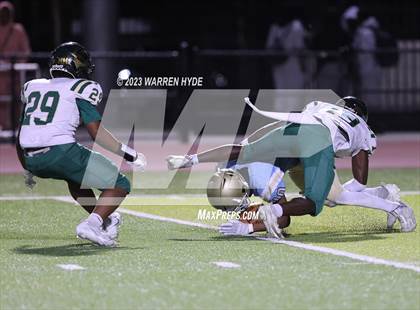 Thumbnail 3 in Monterey Trail @ Burbank photogallery.