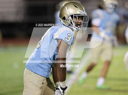 Thumbnail 1 in Monterey Trail @ Burbank photogallery.