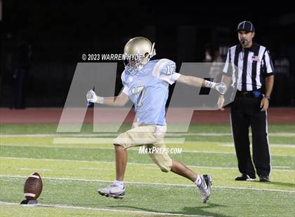 Thumbnail 3 in Monterey Trail @ Burbank photogallery.