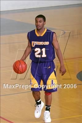 Thumbnail 2 in Lynwood @ Santa Monica (Section Playoffs) photogallery.