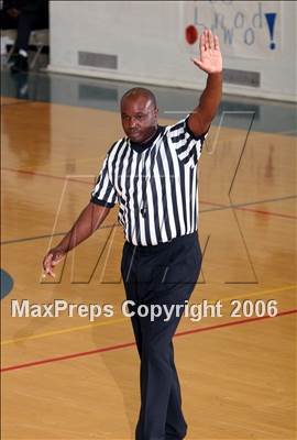Thumbnail 2 in Lynwood @ Santa Monica (Section Playoffs) photogallery.