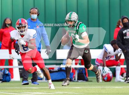 Thumbnail 3 in Southlake Carroll vs. Duncanville (UIL 6A Division 1 Semifinals) photogallery.