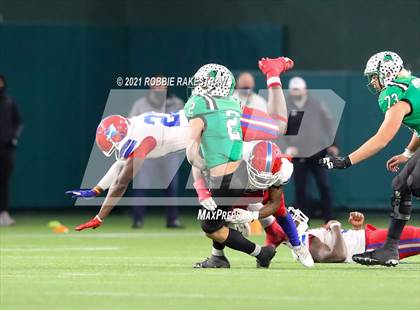 Thumbnail 2 in Southlake Carroll vs. Duncanville (UIL 6A Division 1 Semifinals) photogallery.