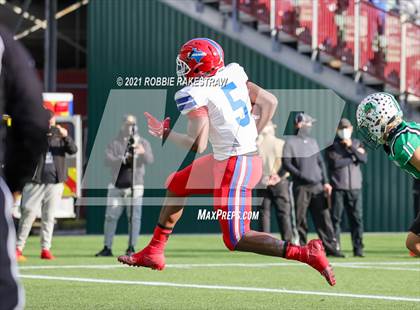 Thumbnail 1 in Southlake Carroll vs. Duncanville (UIL 6A Division 1 Semifinals) photogallery.