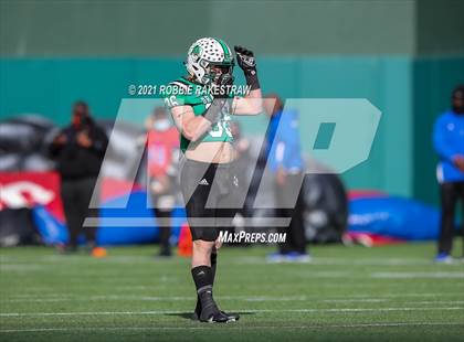 Thumbnail 2 in Southlake Carroll vs. Duncanville (UIL 6A Division 1 Semifinals) photogallery.