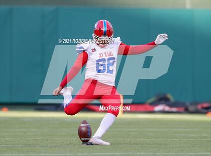 Thumbnail 1 in Southlake Carroll vs. Duncanville (UIL 6A Division 1 Semifinals) photogallery.