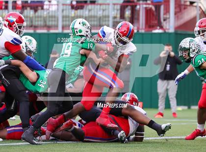 Thumbnail 3 in Southlake Carroll vs. Duncanville (UIL 6A Division 1 Semifinals) photogallery.