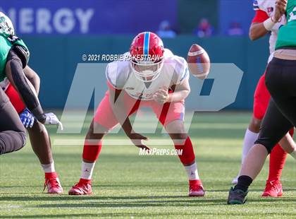 Thumbnail 2 in Southlake Carroll vs. Duncanville (UIL 6A Division 1 Semifinals) photogallery.