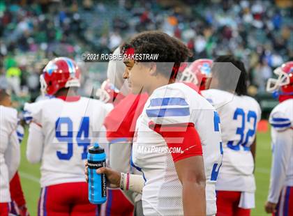 Thumbnail 1 in Southlake Carroll vs. Duncanville (UIL 6A Division 1 Semifinals) photogallery.