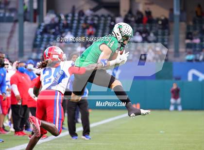 Thumbnail 2 in Southlake Carroll vs. Duncanville (UIL 6A Division 1 Semifinals) photogallery.