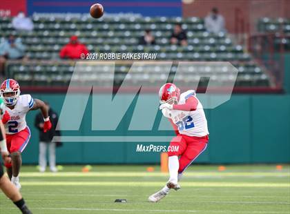Thumbnail 1 in Southlake Carroll vs. Duncanville (UIL 6A Division 1 Semifinals) photogallery.