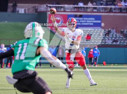 Thumbnail 2 in Southlake Carroll vs. Duncanville (UIL 6A Division 1 Semifinals) photogallery.